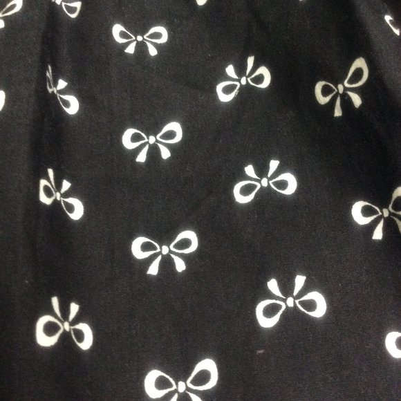 BABY GAP Toddler Size 3T Cutaway Style Collar Top - Picture 3 of 5